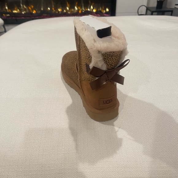 Women’s UGG Brown Furry Boots - Picture 2 of 6